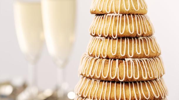 Kransekage, een traditionele lekkernij voor oud en nieuw in Denemarken